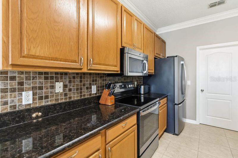 Image 18 of 42 For 5450 Silver Thistle Lane