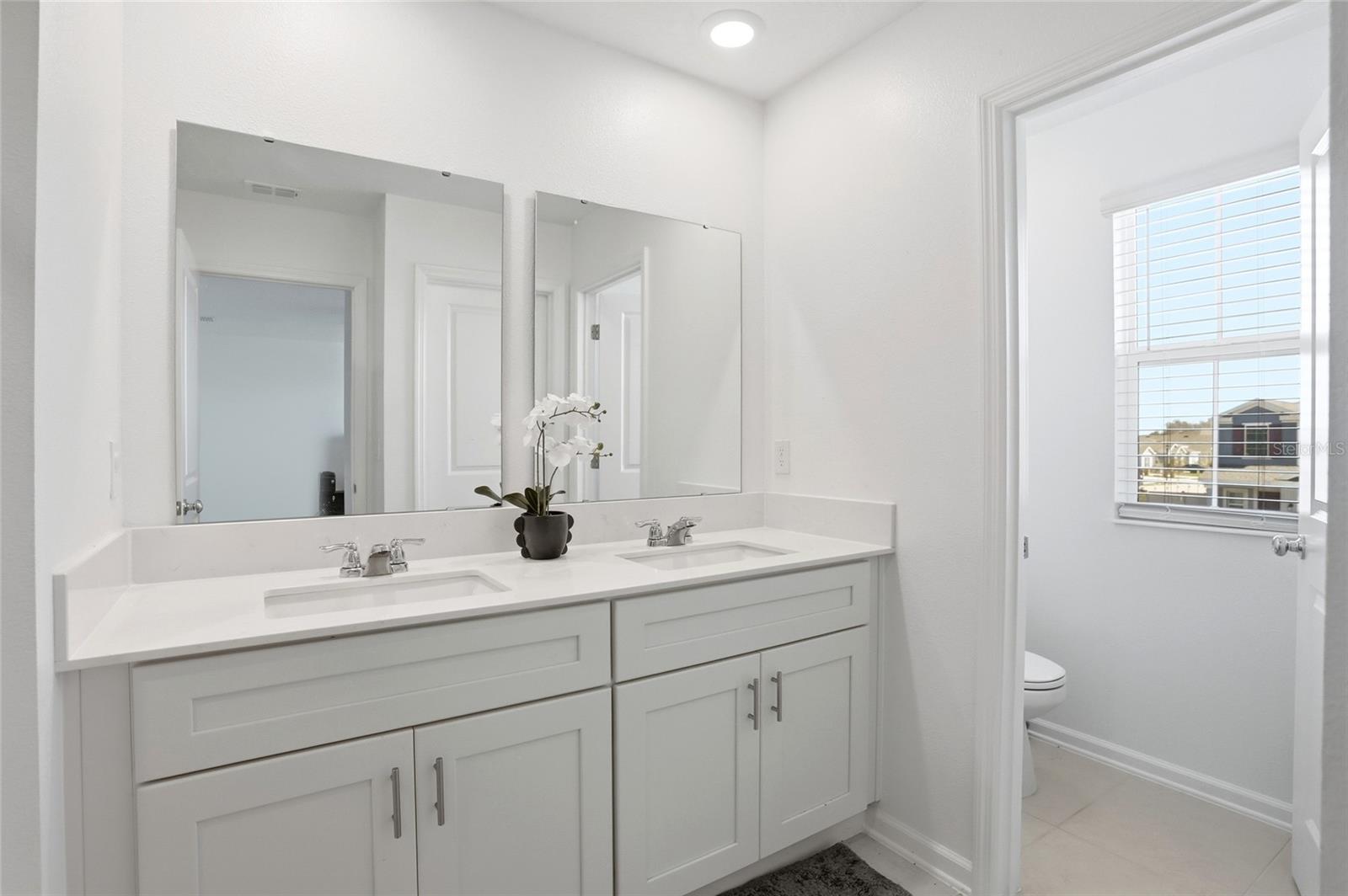 Image 32 of 47 For 4738 Guinep Lane