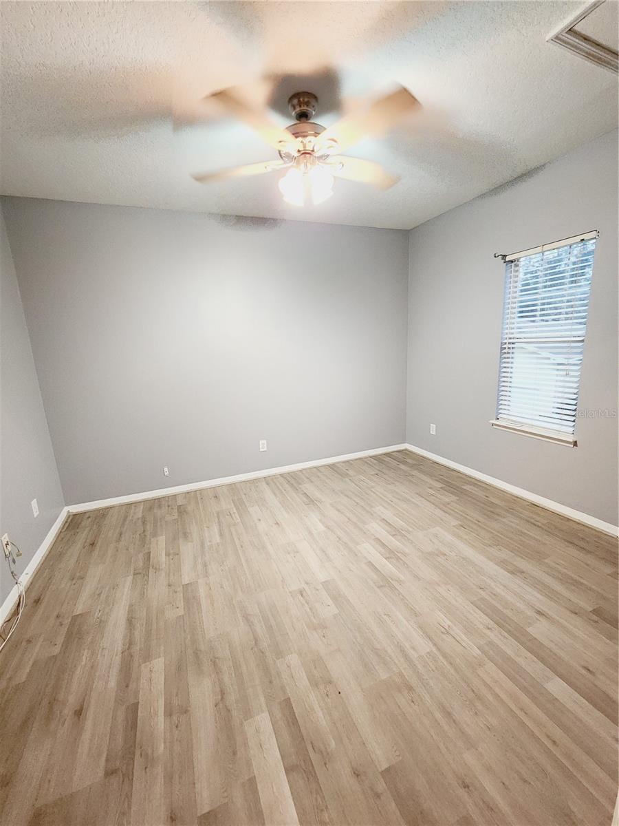 Image 14 of 18 For 1014 Persimmon Street B