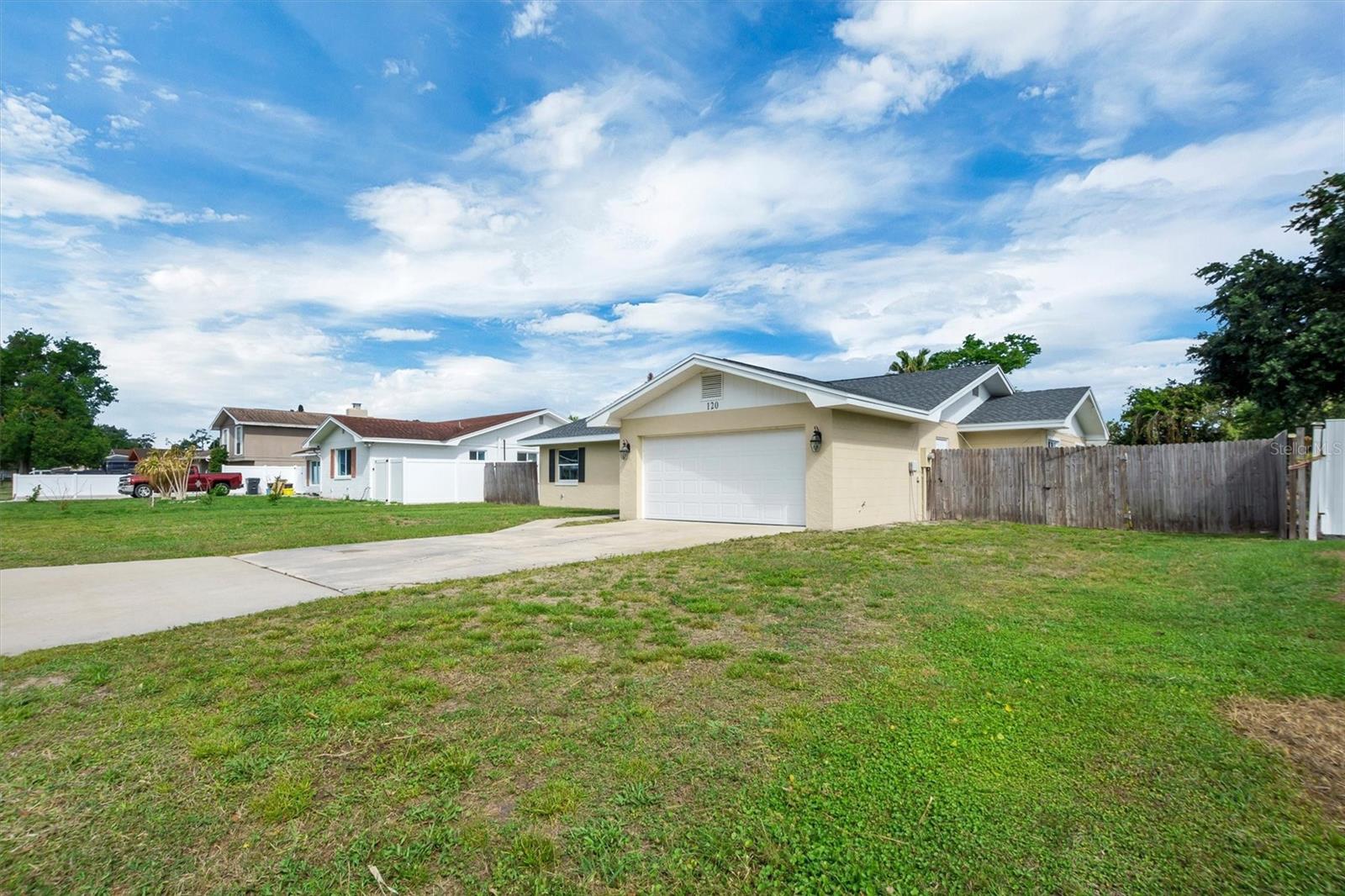 Image 6 of 35 For 120 Sandburg Lane