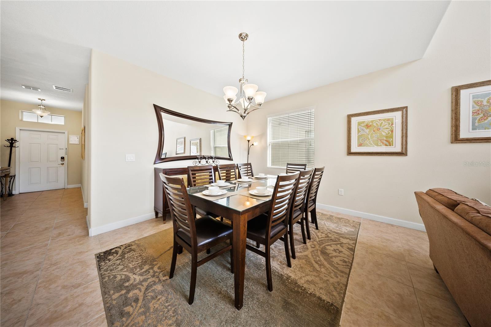 Image 15 of 76 For 8960 Bismarck Palm Rd