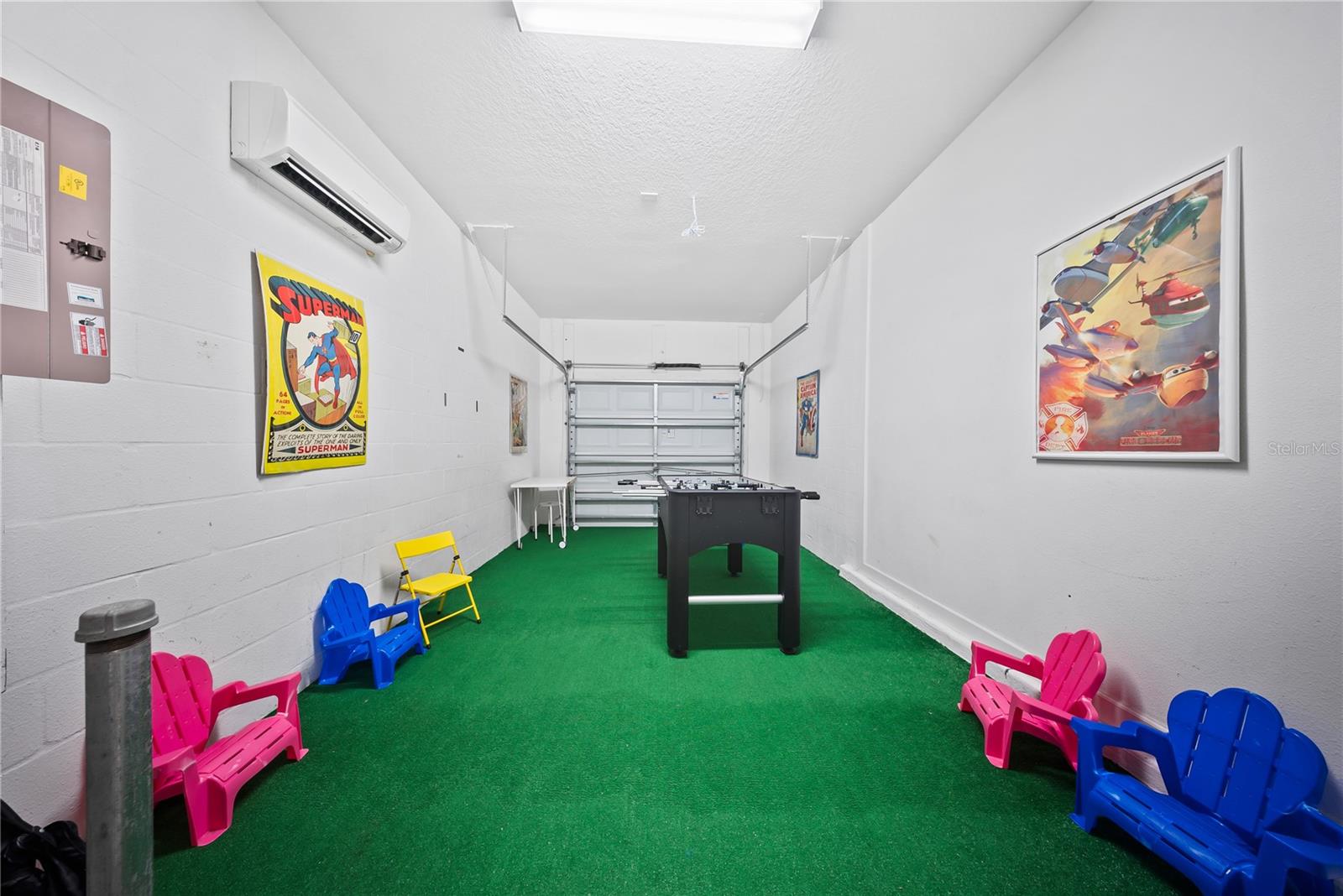 Image 27 of 76 For 8960 Bismarck Palm Rd