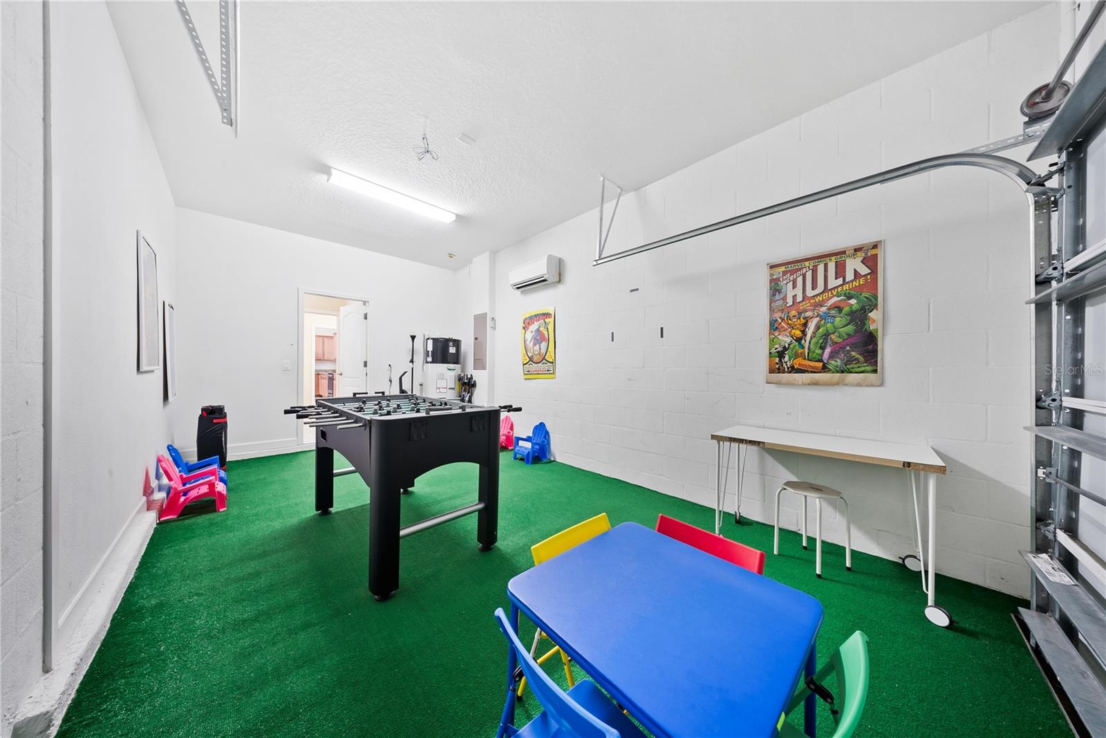 Image 28 of 76 For 8960 Bismarck Palm Rd