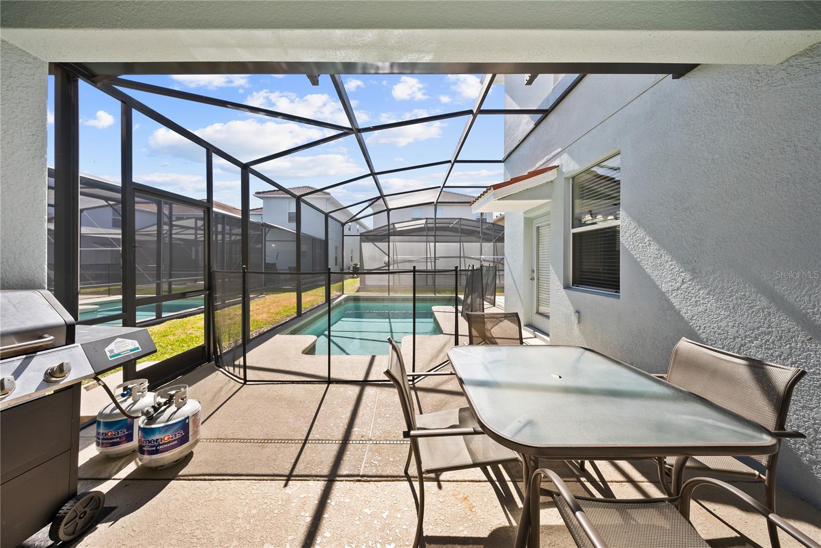 Image 29 of 76 For 8960 Bismarck Palm Rd