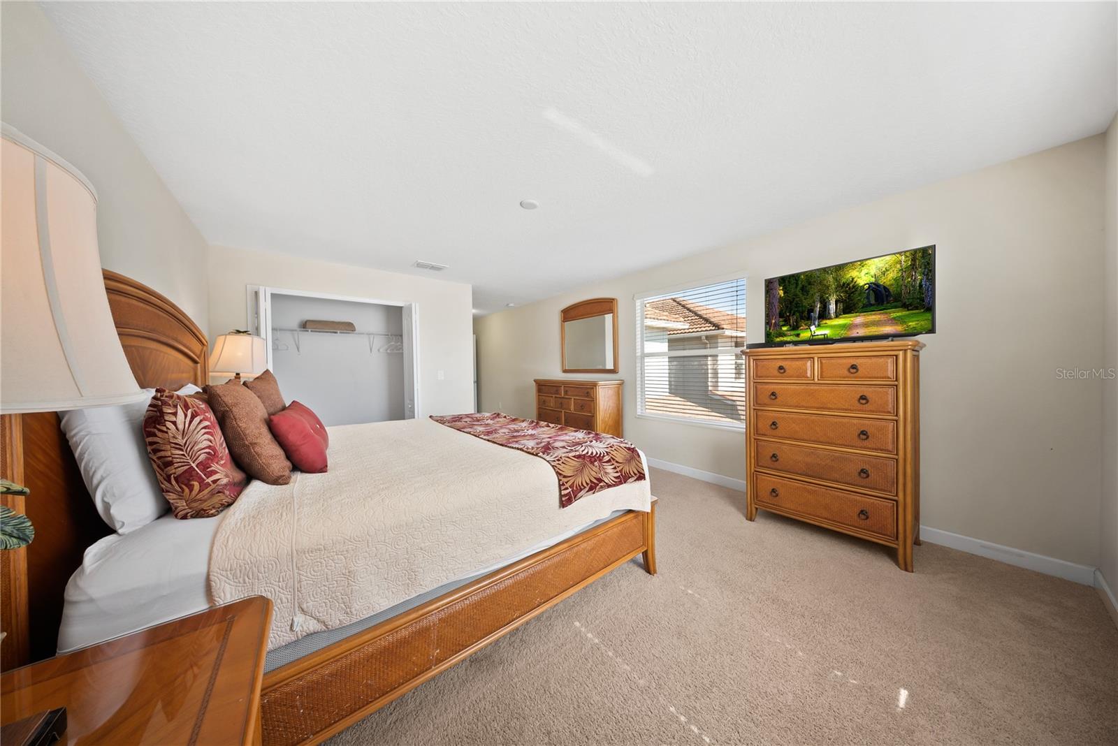 Image 41 of 76 For 8960 Bismarck Palm Rd