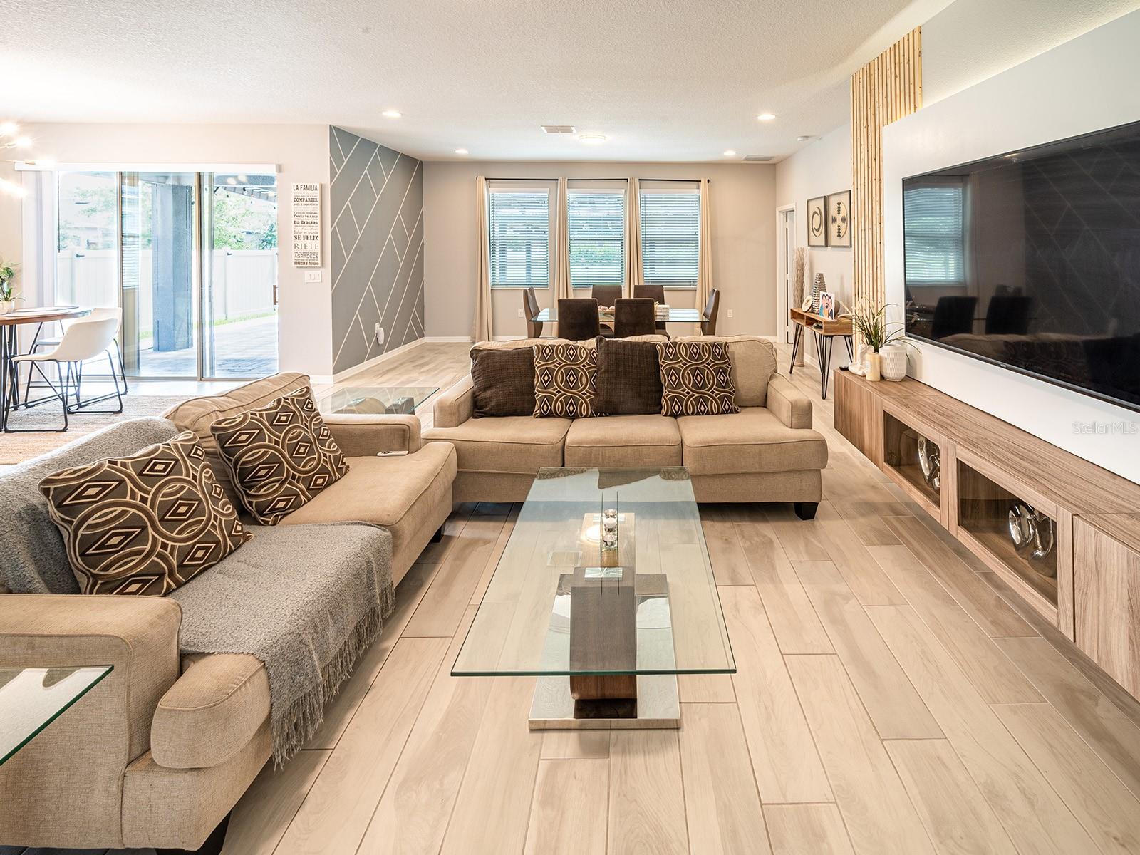 Image 33 of 47 For 5301 Pavia Drive