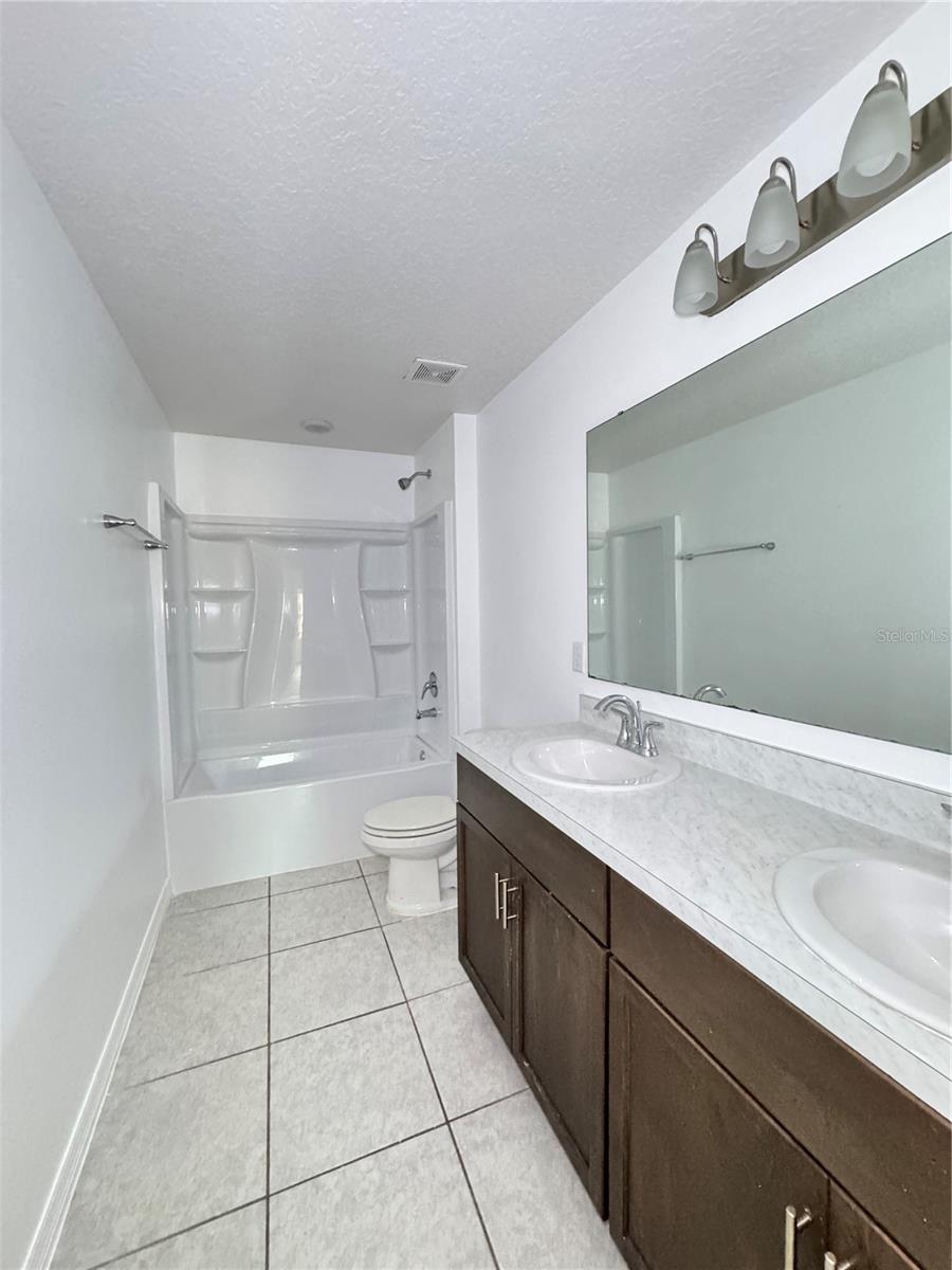 Image 22 of 32 For 803 James Drive