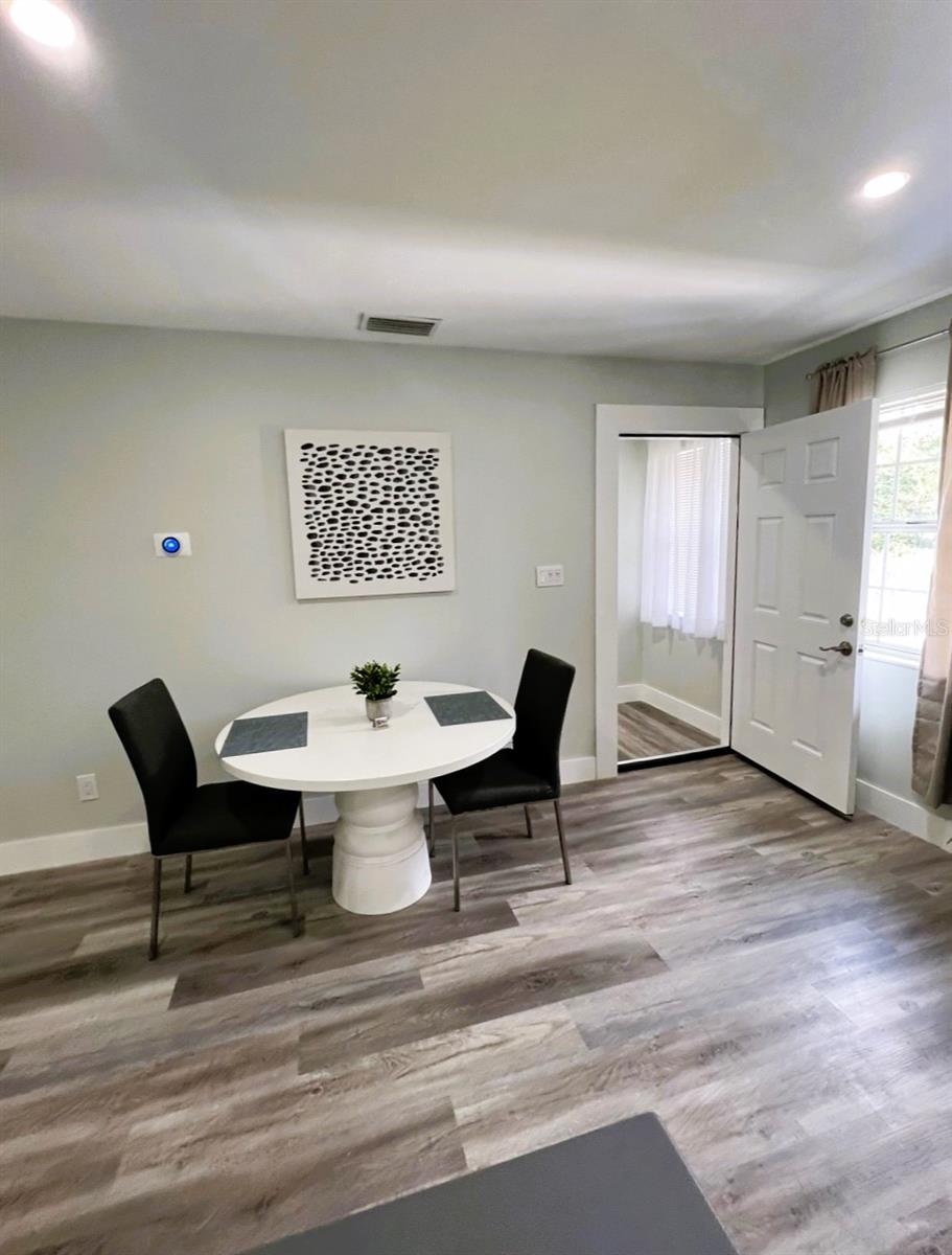 Image 22 of 39 For 15618 Us Highway 301