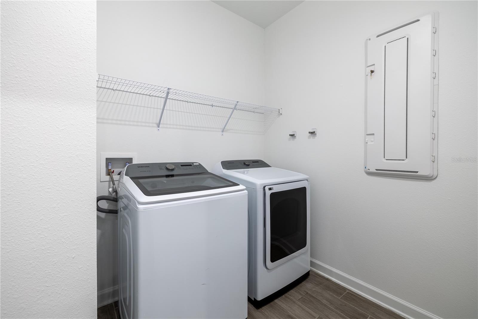 Image 26 of 28 For 11409 Rhyme Avenue