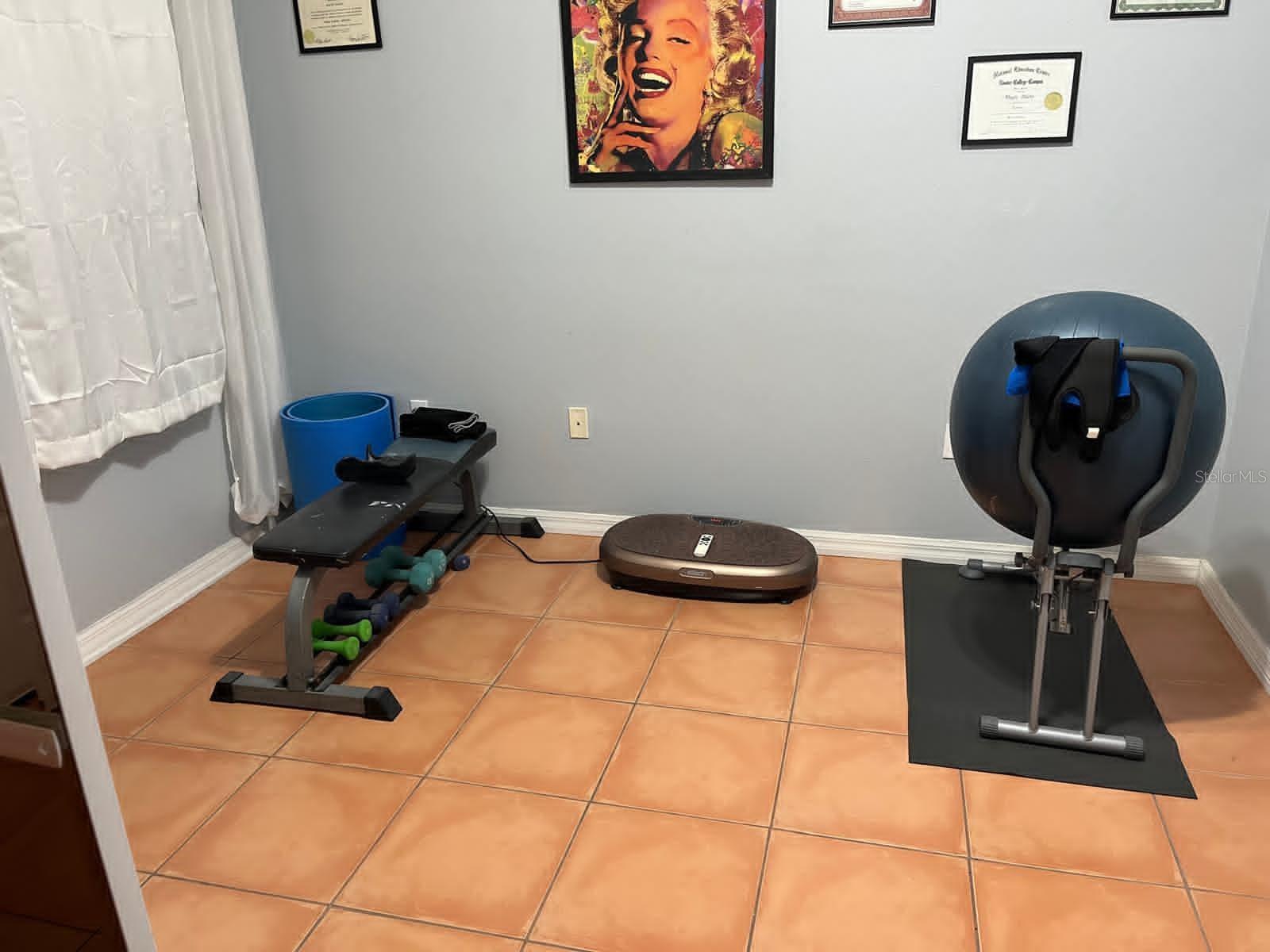 Image 14 of 34 For 303 Baccarat Court