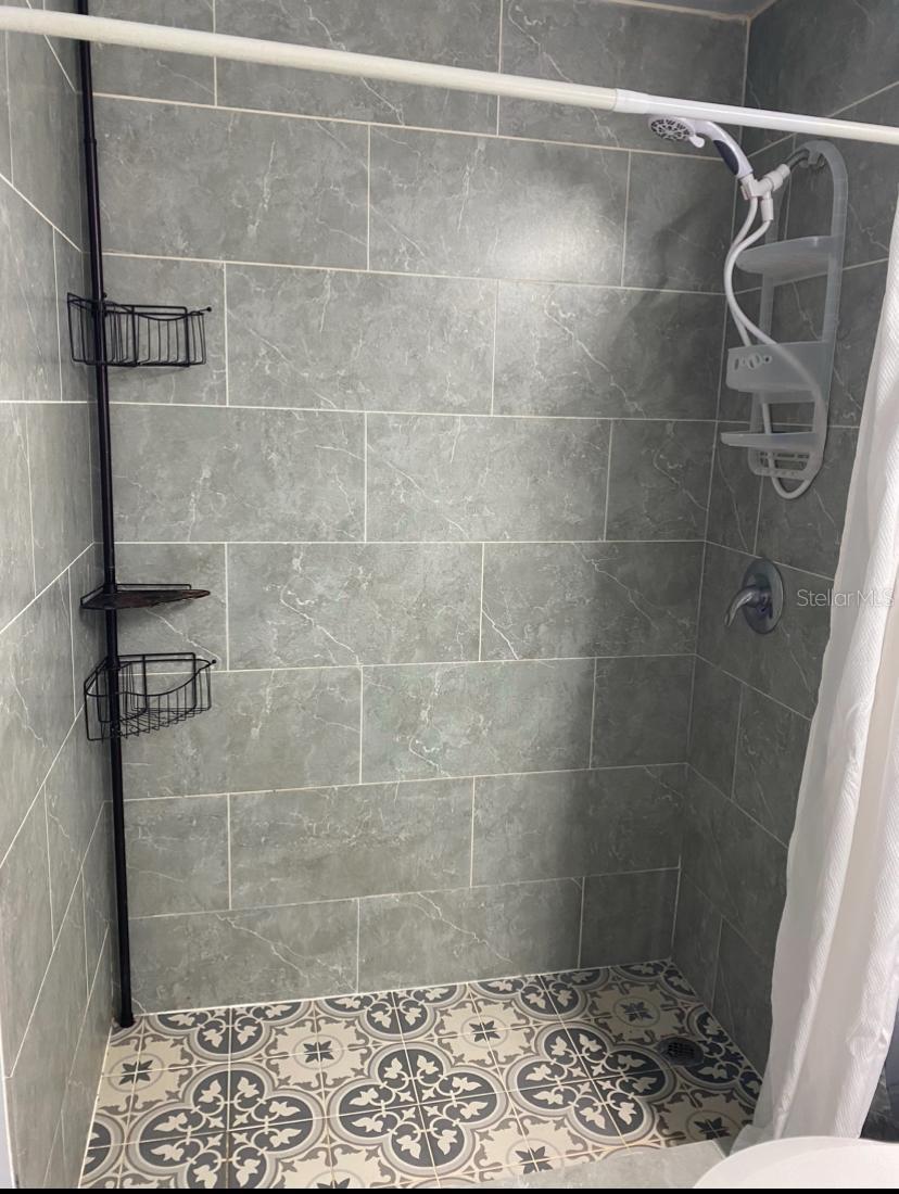 Image 31 of 34 For 303 Baccarat Court