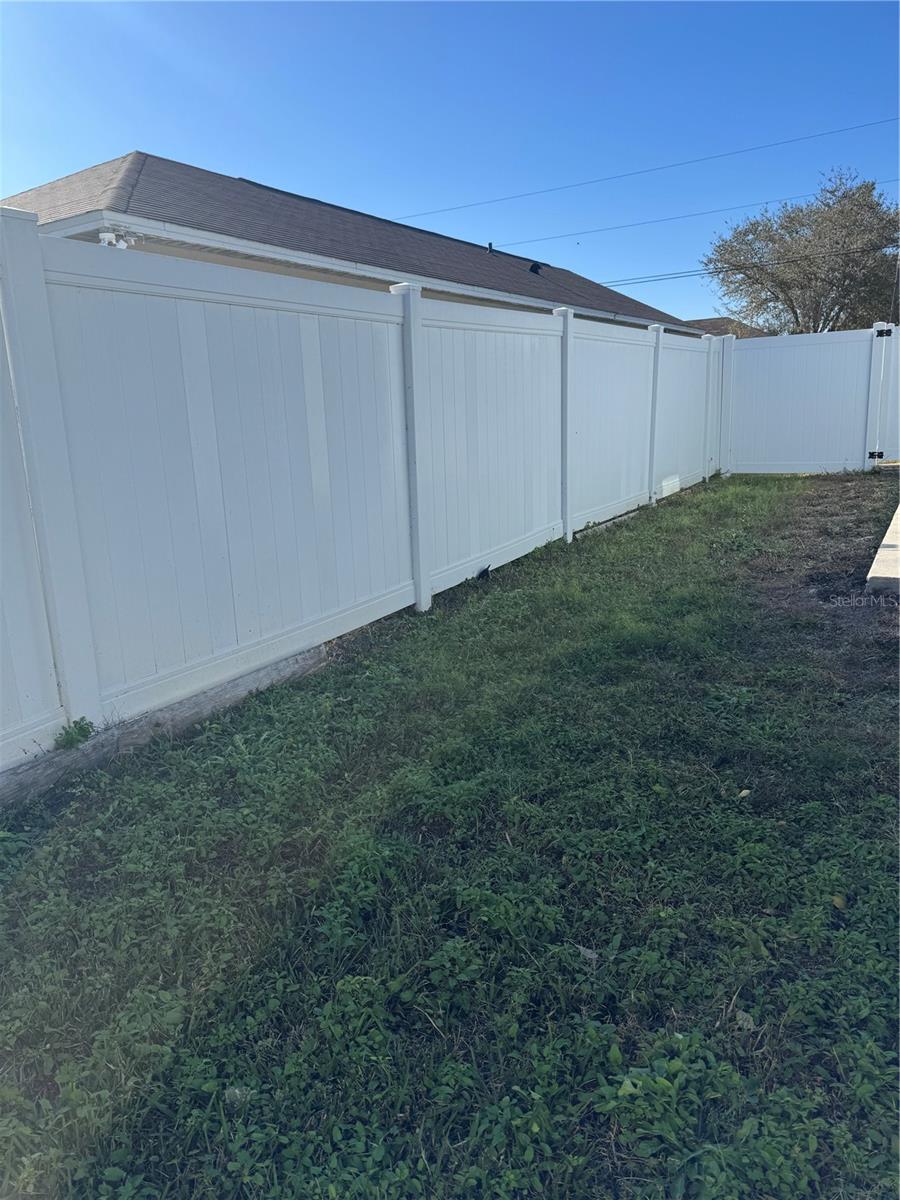 Image 6 of 34 For 303 Baccarat Court