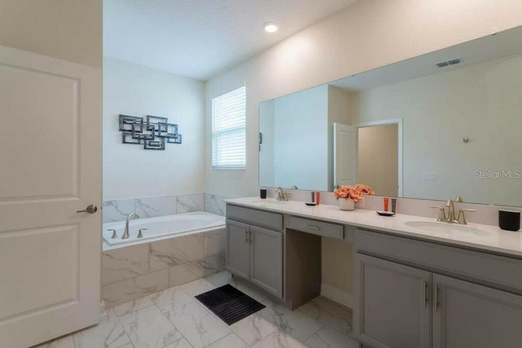 Image 22 of 35 For Address Not Provided