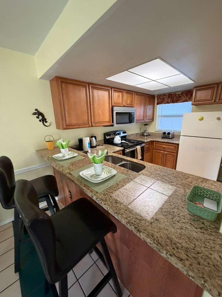 Image 6 of 38 For 3197 Sea World Court