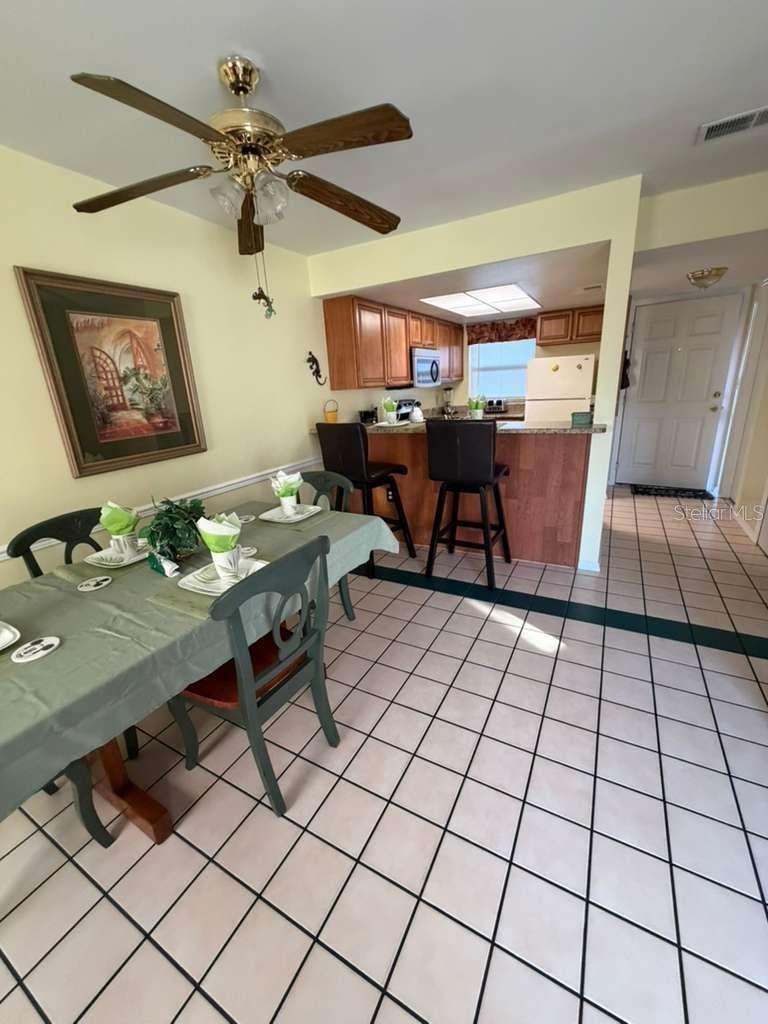 Image 8 of 38 For 3197 Sea World Court