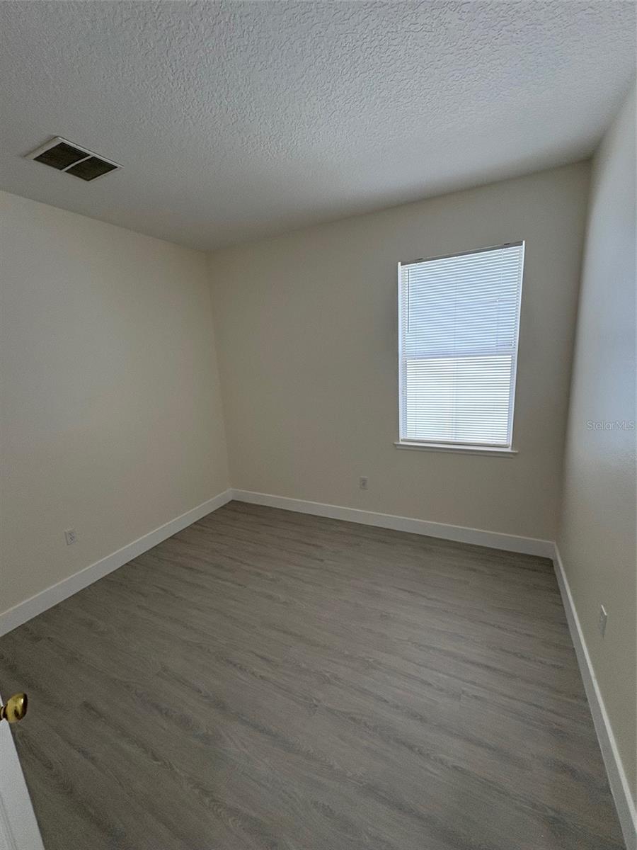 Image 13 of 20 For 1456 Sun Meadow Drive