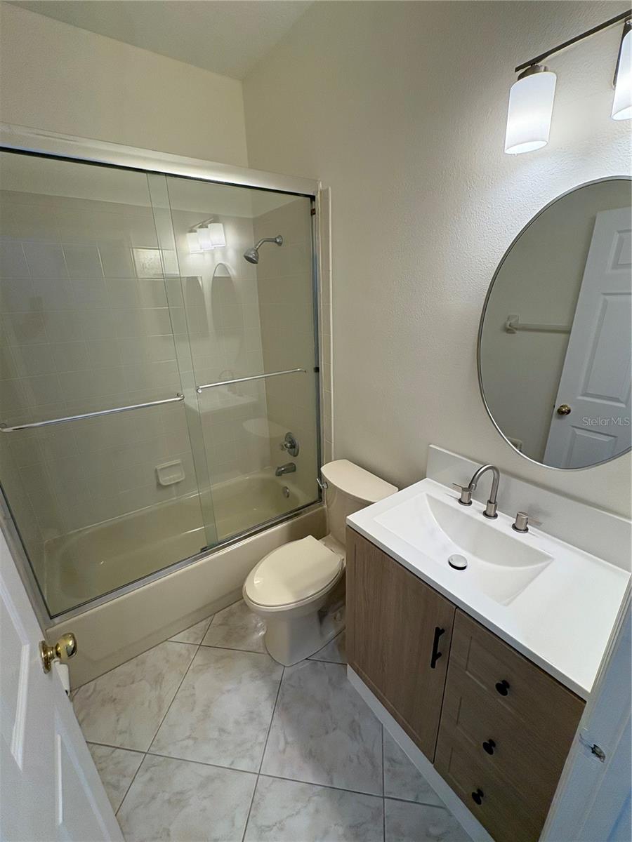 Image 15 of 20 For 1456 Sun Meadow Drive