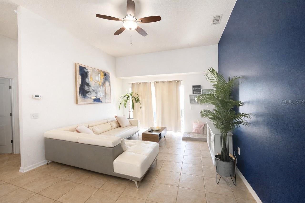 Image 3 of 11 For 922 Tramells Trail