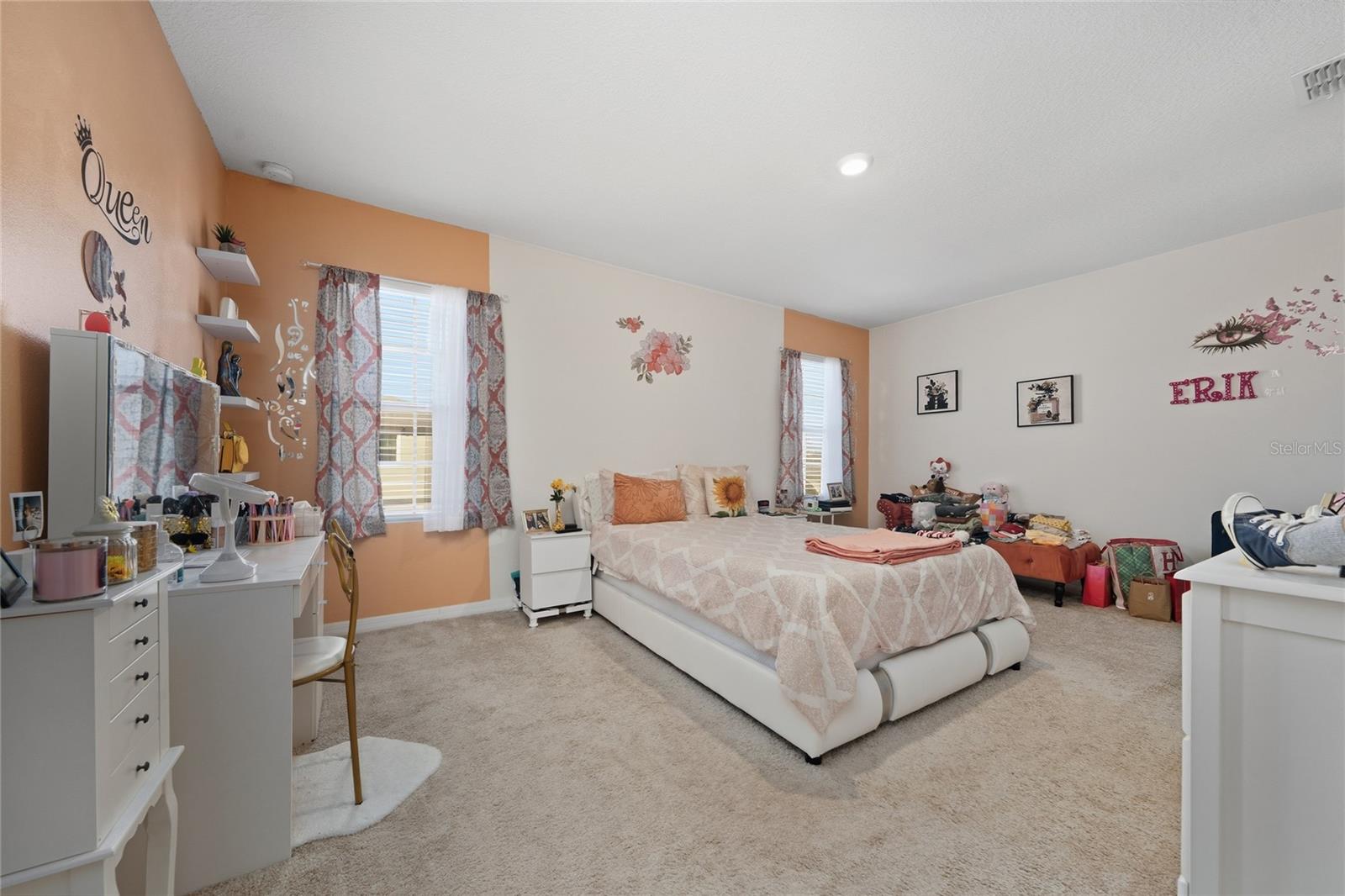 Image 15 of 34 For 297 Gina Lane