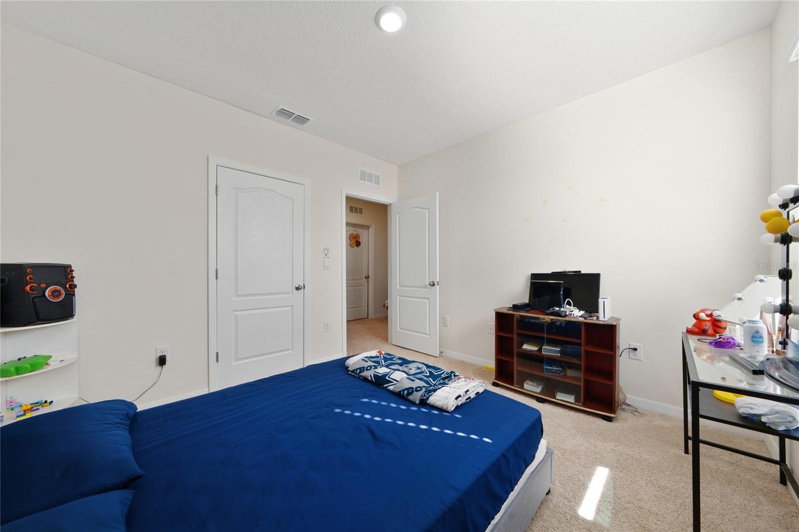 Image 21 of 34 For 297 Gina Lane