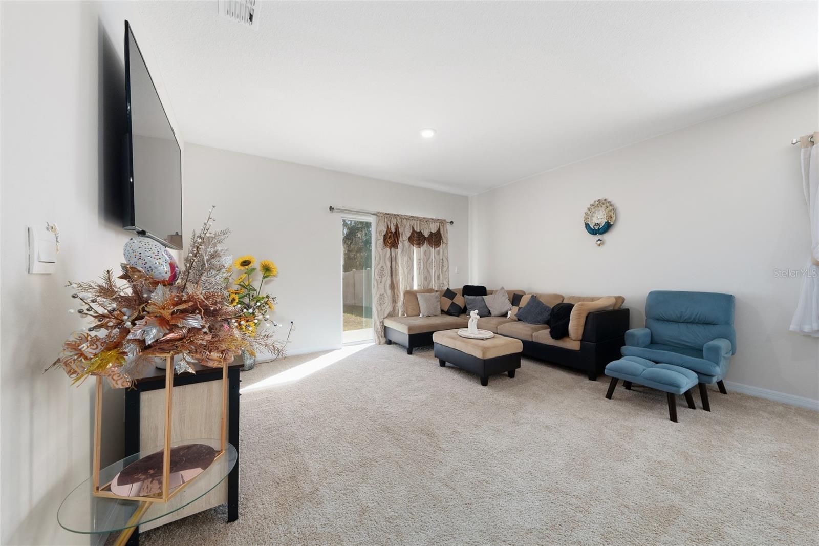 Image 9 of 34 For 297 Gina Lane