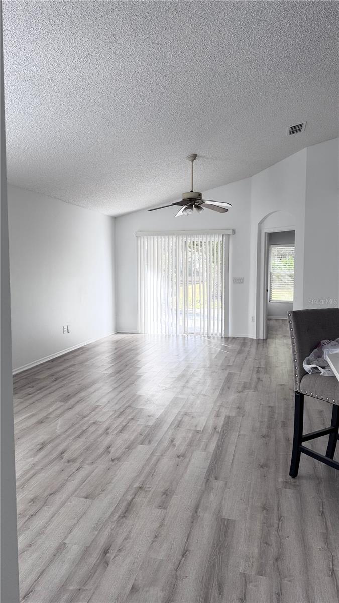 Image 7 of 16 For 1804 Palmeto Pine Lane