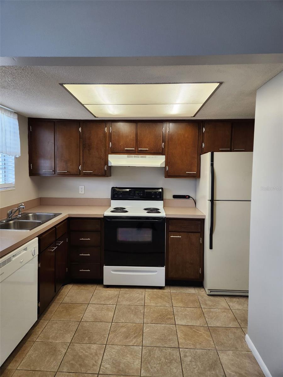 Image 5 of 17 For 1500 Gay Road 5