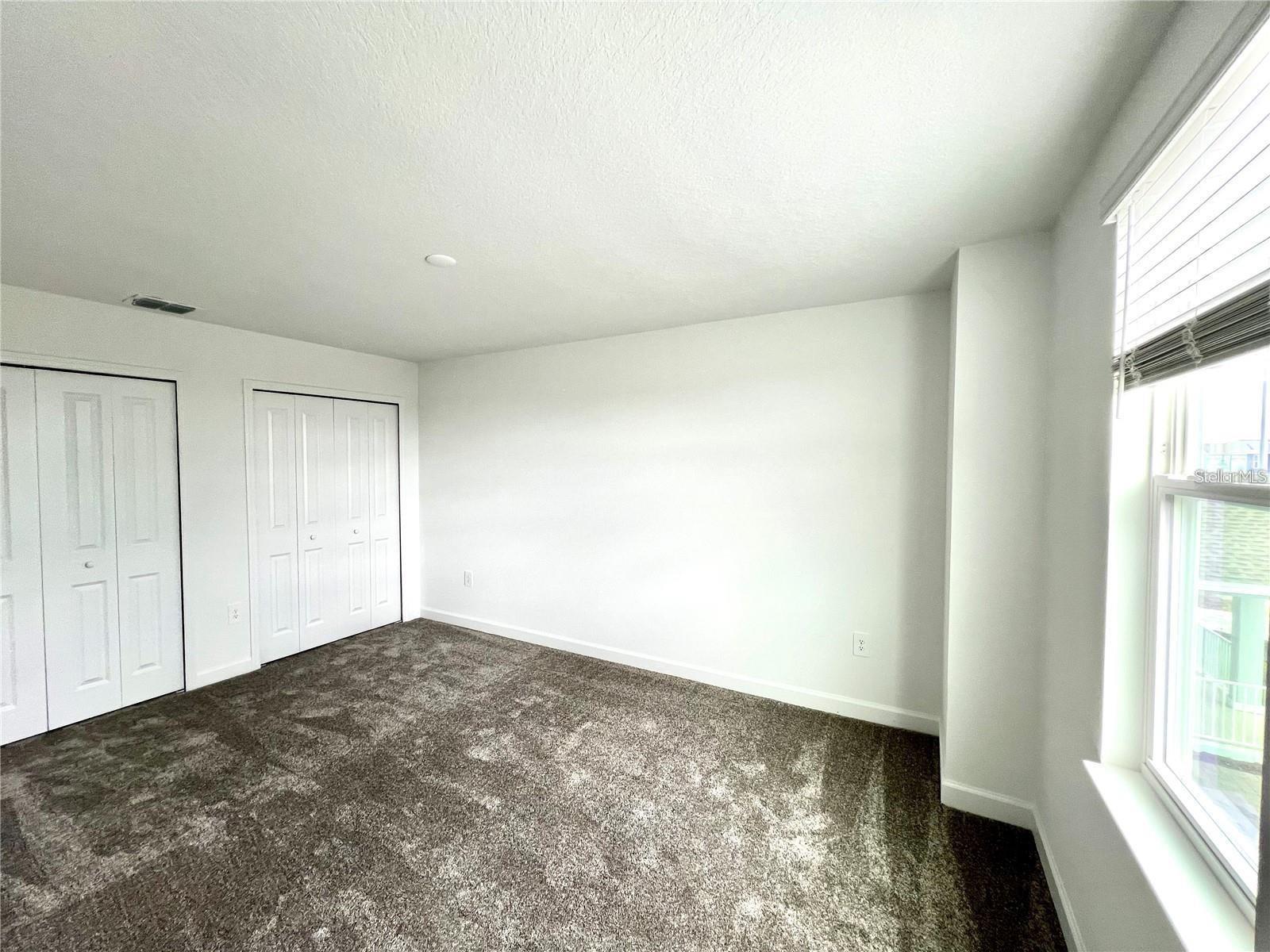 Image 19 of 33 For 11701 Language Way