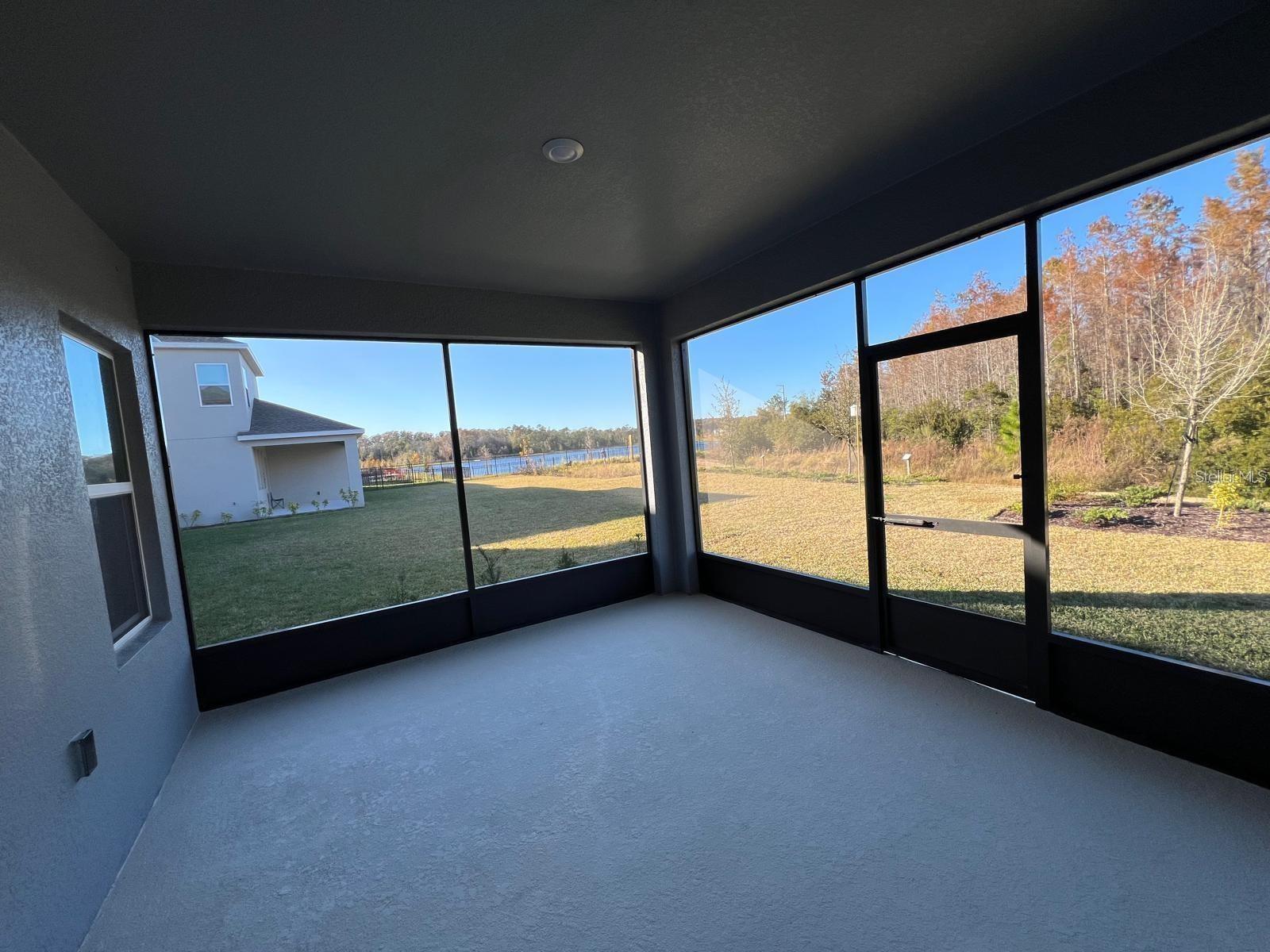 Image 22 of 33 For 11701 Language Way