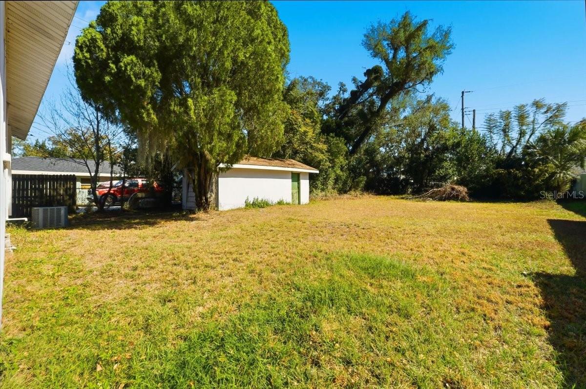 Image 20 of 31 For 104 14th Street Se