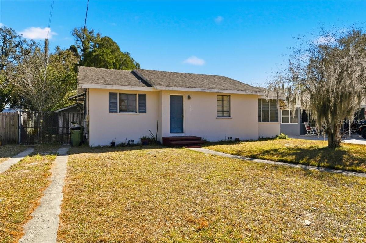 Image 23 of 31 For 104 14th Street Se