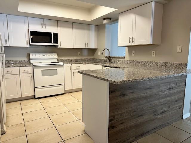 Image 18 of 19 For 801 Del Prado Drive