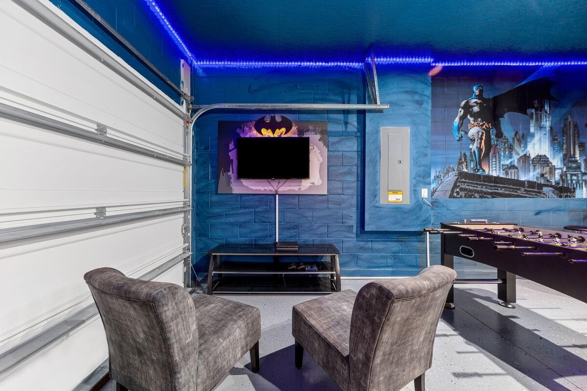 Listing photo id 12 for 8951 Hilton Ridge Avenue