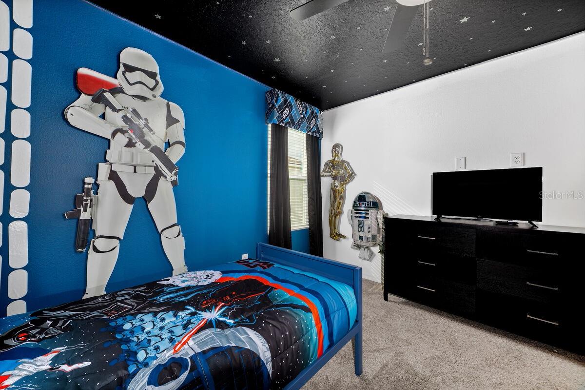 Listing photo id 16 for 8951 Hilton Ridge Avenue