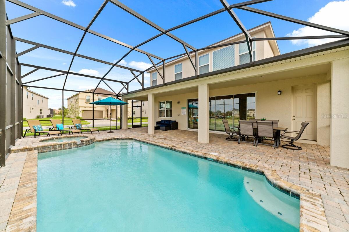 Listing photo id 0 for 8951 Hilton Ridge Avenue