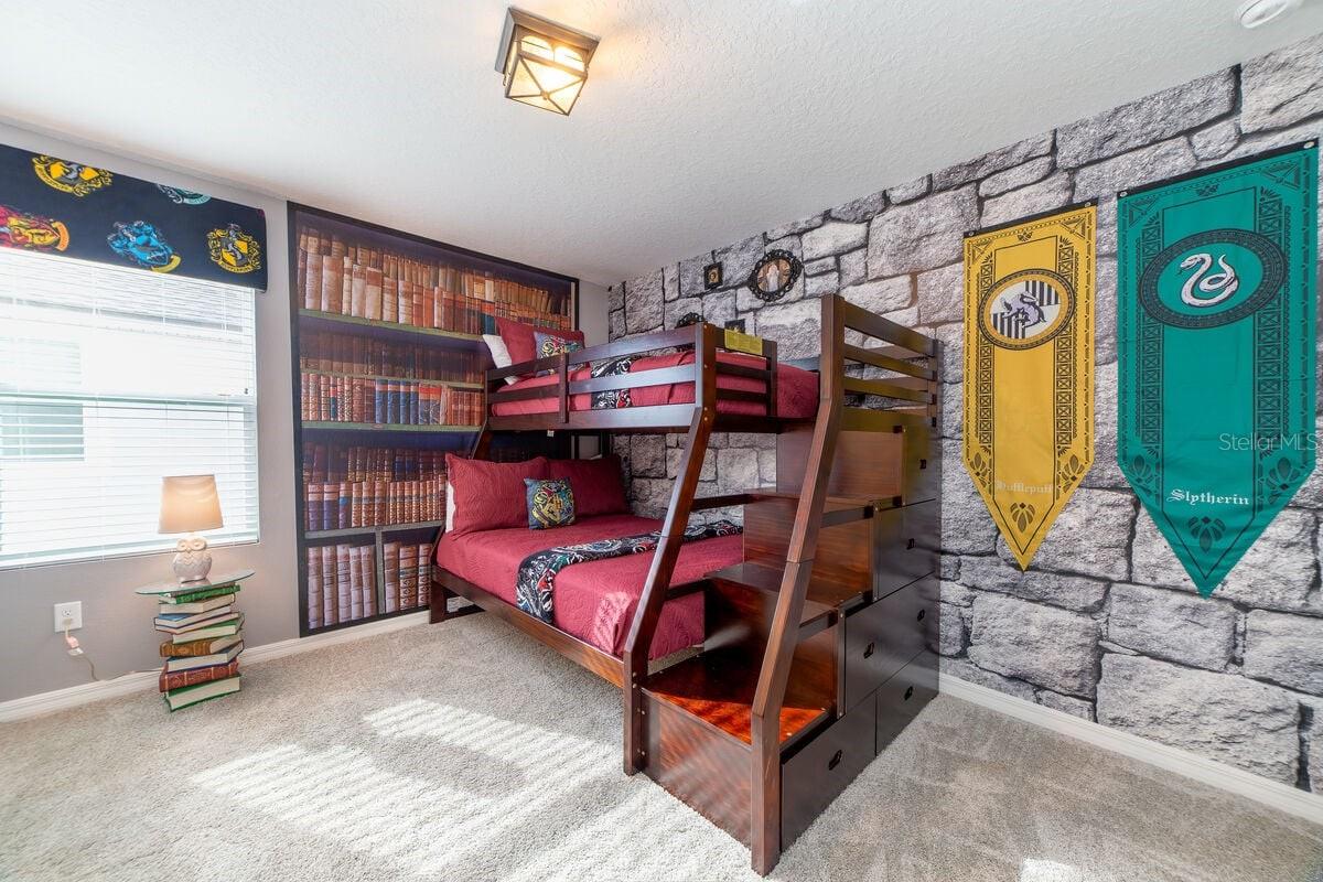 Listing photo id 22 for 8951 Hilton Ridge Avenue