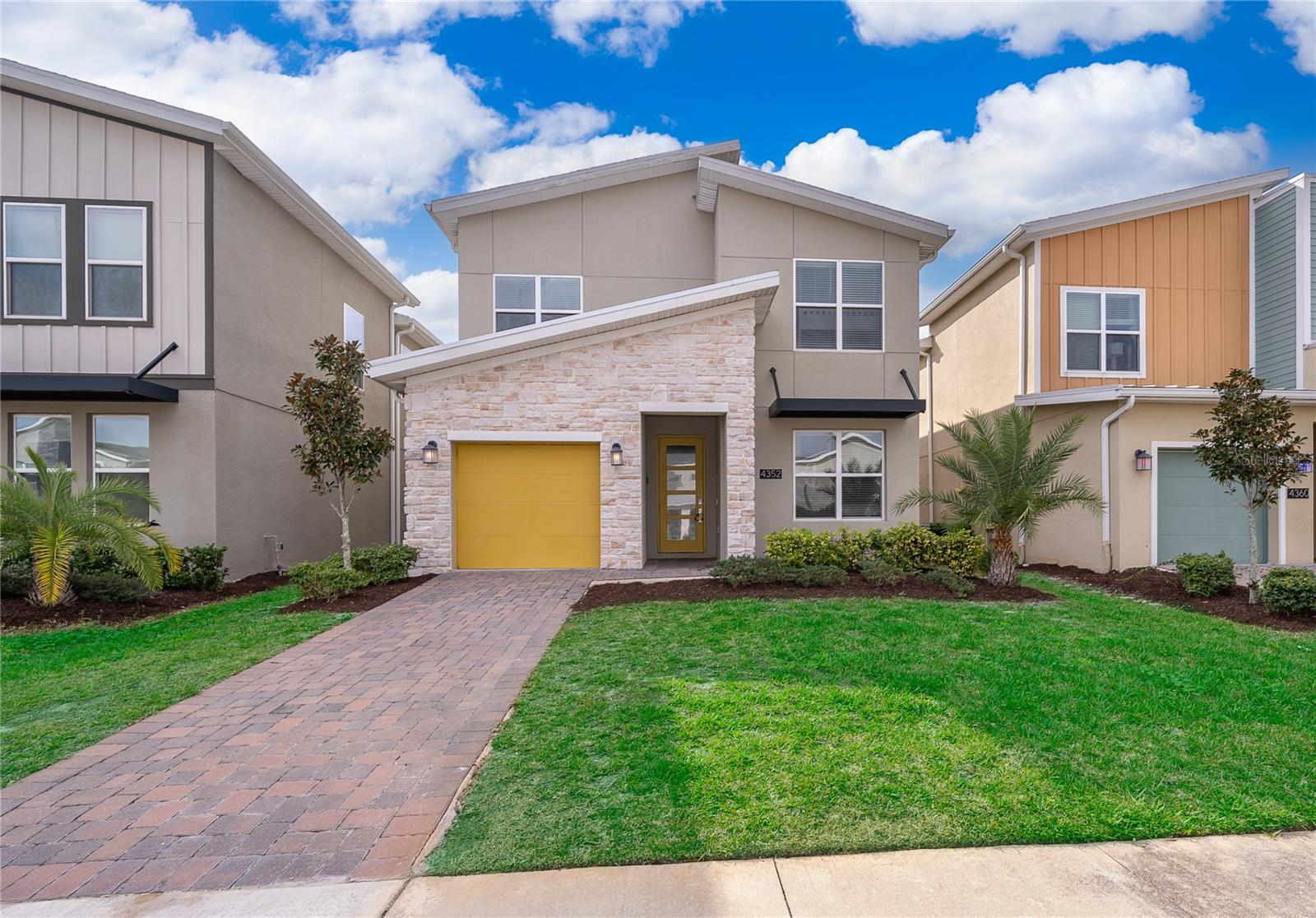 Image 14 of 79 For 4352 Quote Street