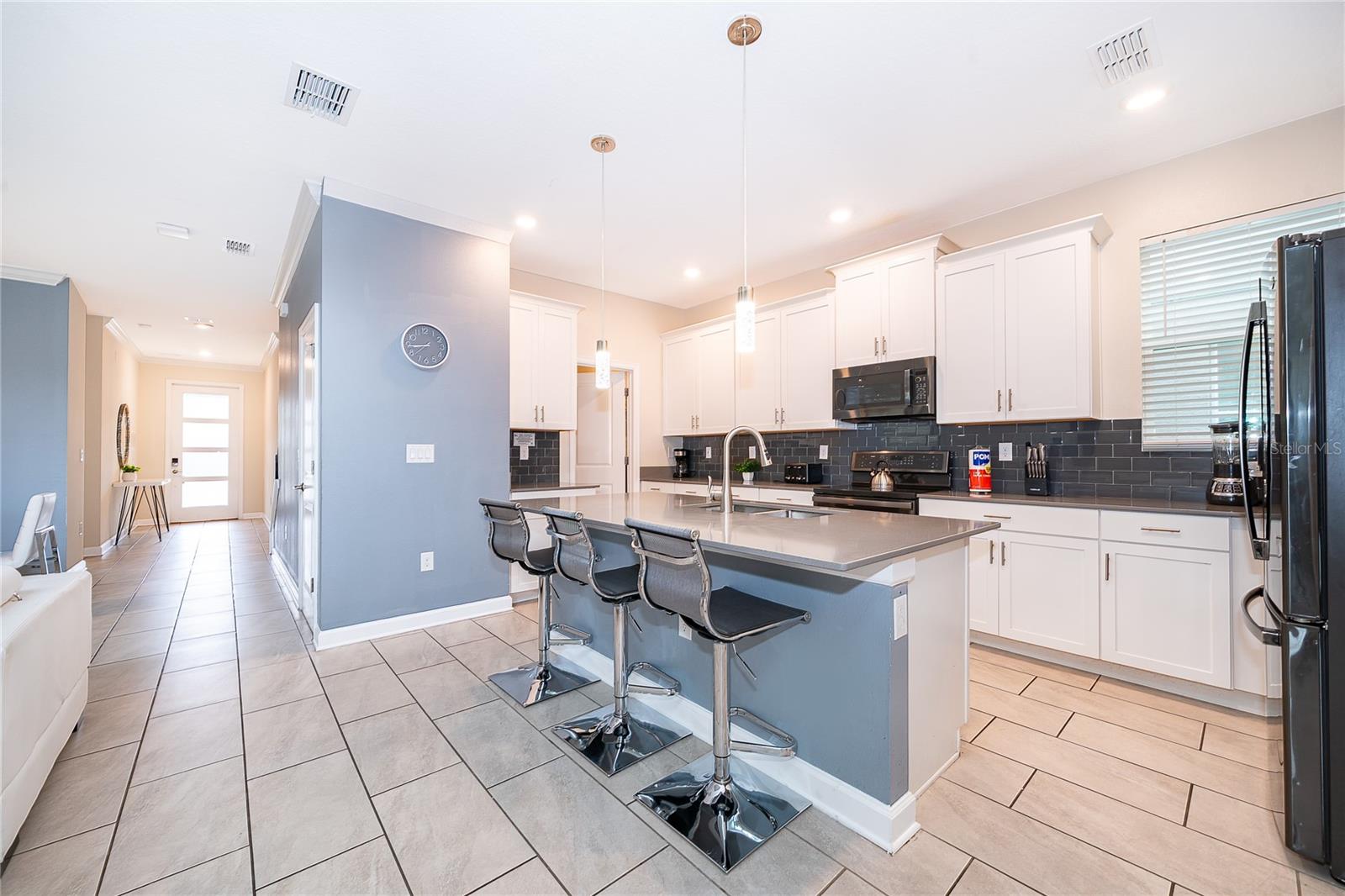 Image 32 of 79 For 4352 Quote Street