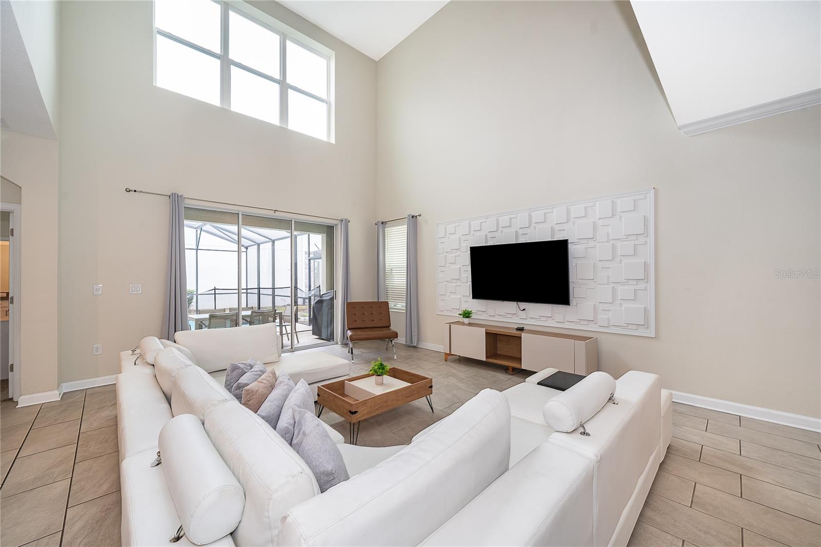 Image 34 of 79 For 4352 Quote Street