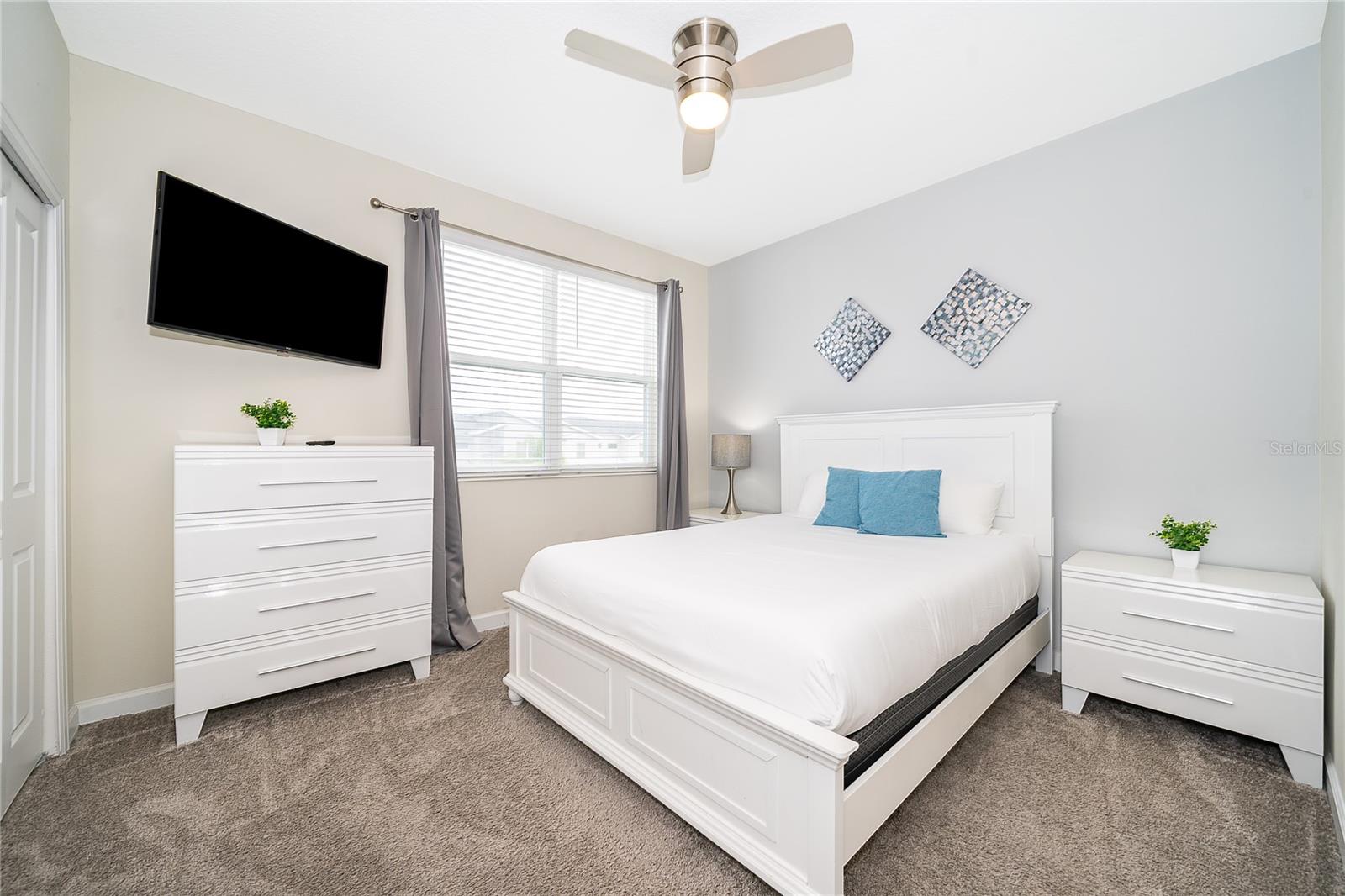 Image 43 of 79 For 4352 Quote Street