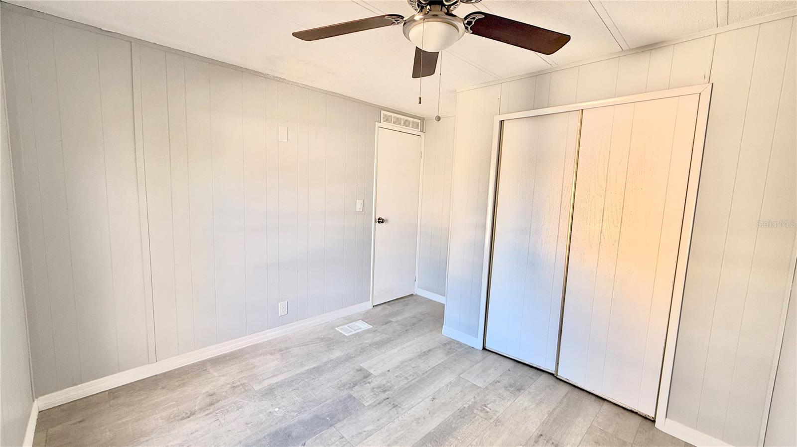 Image 8 of 18 For 202 Caloosa Lake Circle S