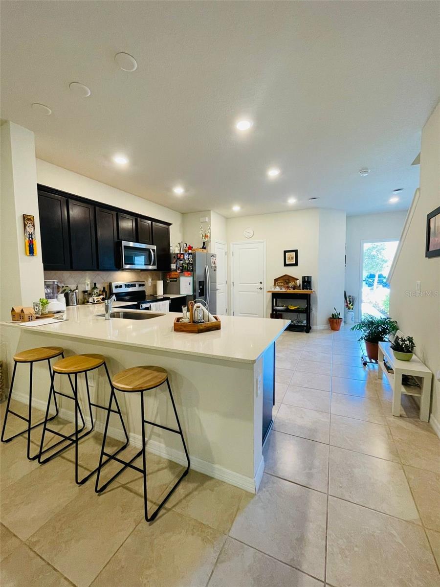 Image 4 of 6 For 4613 Sparkling Shell Avenue