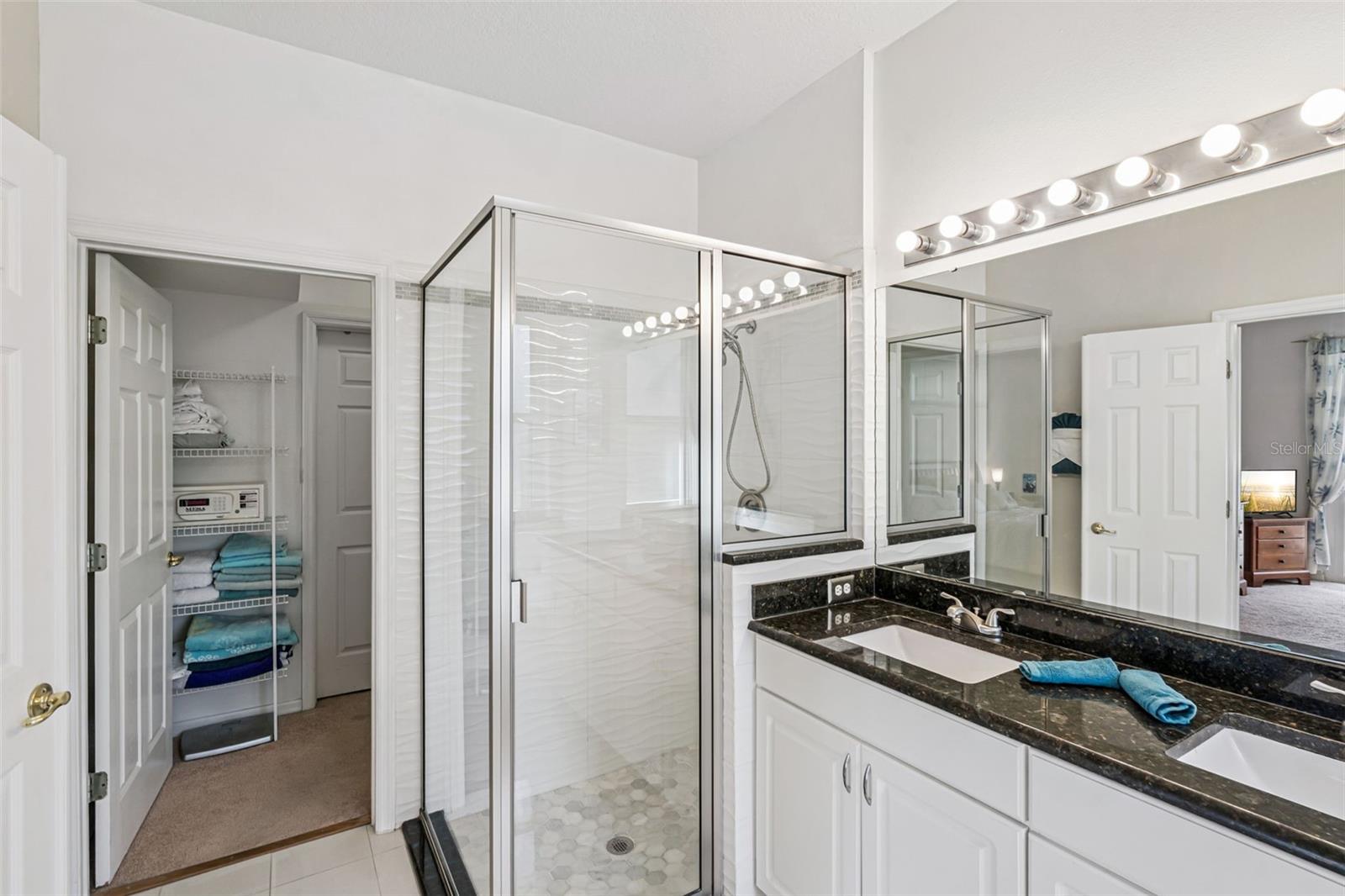 Image 19 of 47 For 2901 Sunset Vista Court