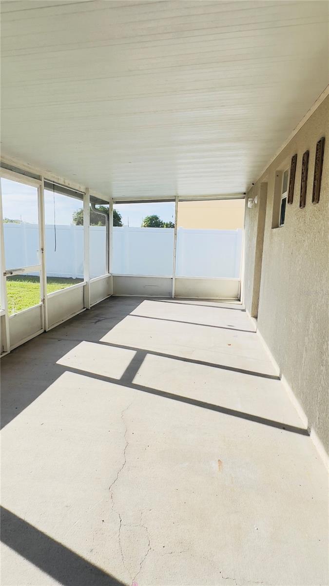 Image 13 of 18 For 3029 Mandolin Drive