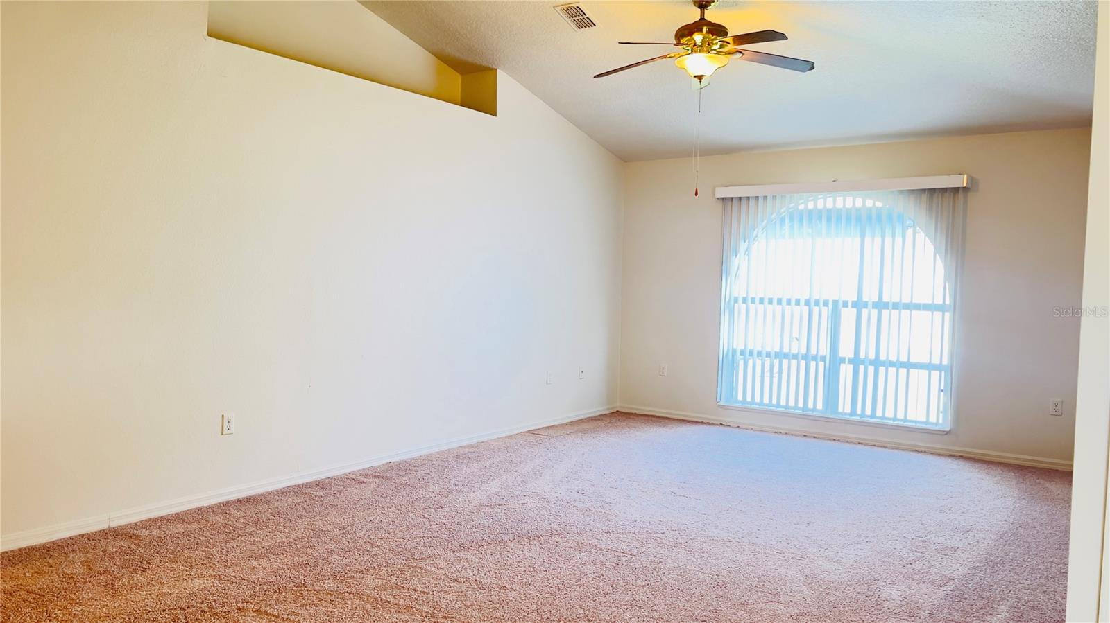 Image 5 of 18 For 3029 Mandolin Drive