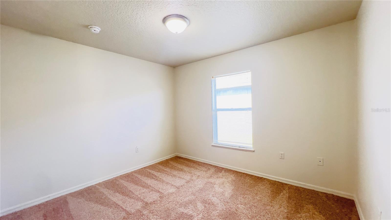 Image 7 of 18 For 3029 Mandolin Drive