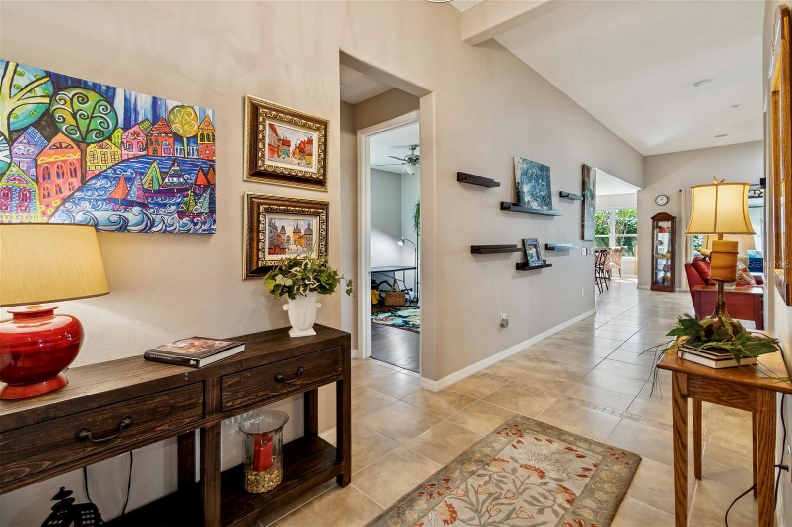 Image 35 of 75 For 825 San Raphael St