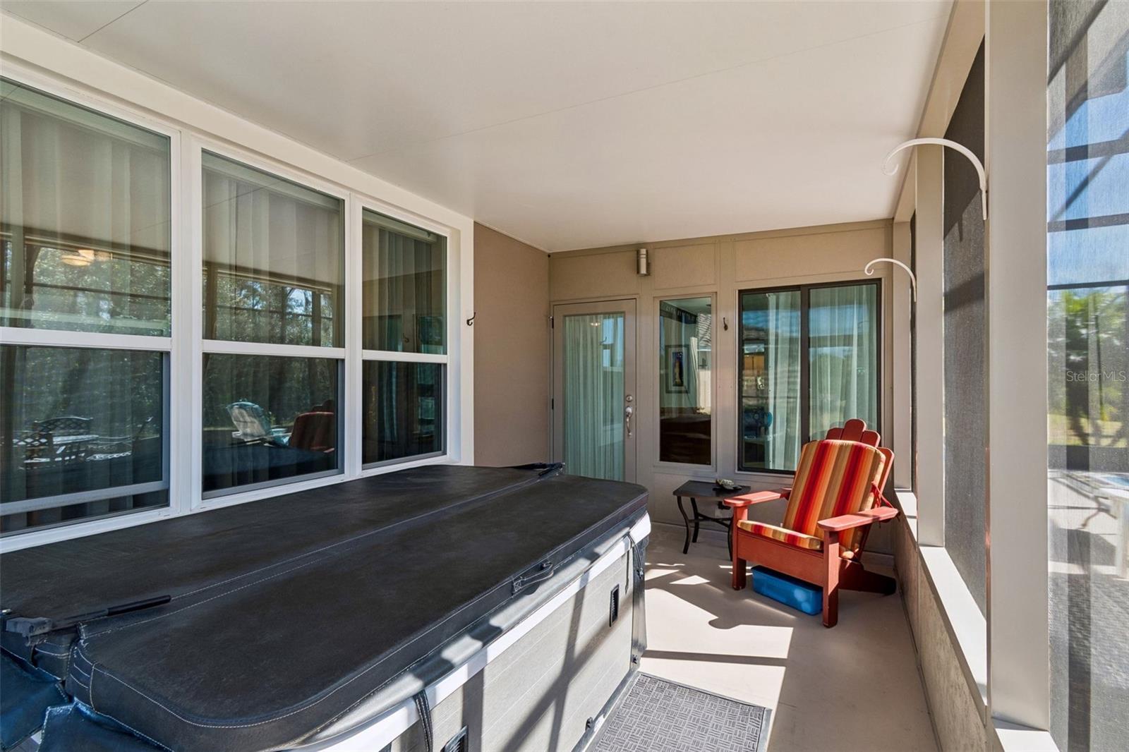 Image 54 of 75 For 825 San Raphael St