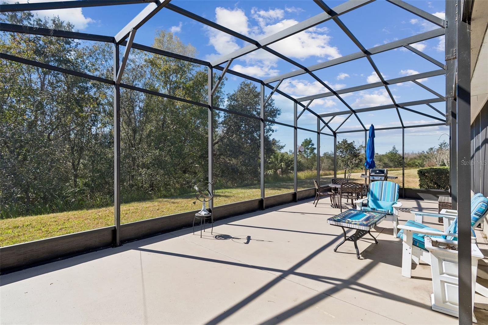 Image 58 of 75 For 825 San Raphael St