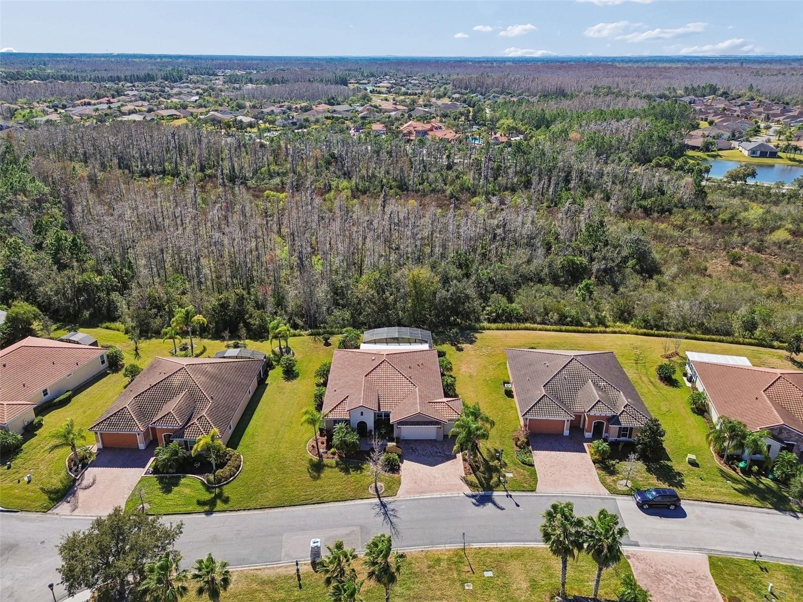 Image 68 of 75 For 825 San Raphael St